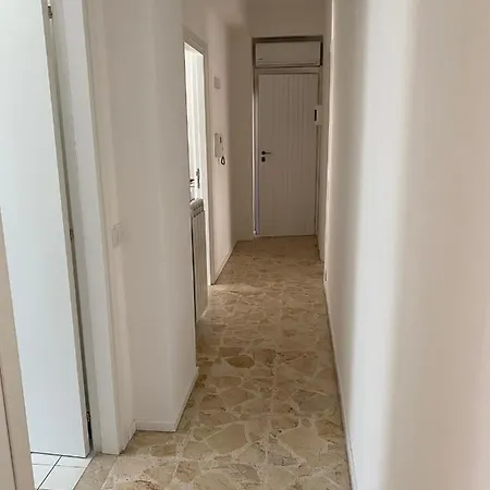 Mareluce Apartment Letojanni