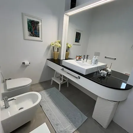 Mareluce Apartment *